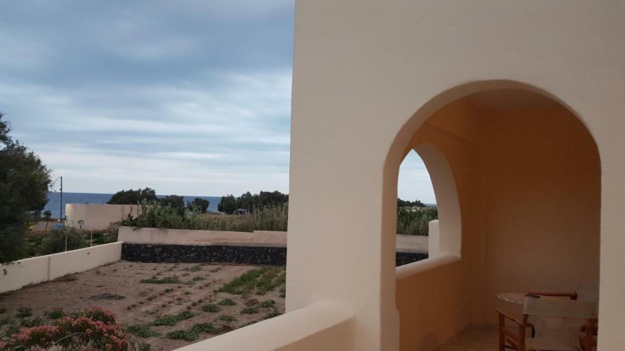 Dagris Villa Studios Kamári エクステリア 写真